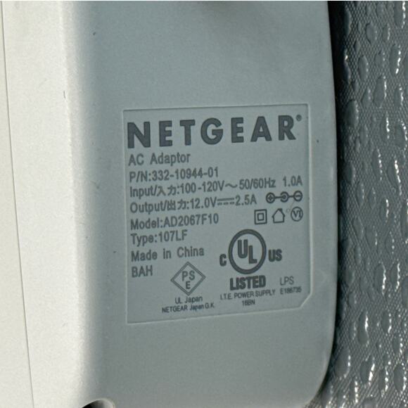 Netgear Orbi RBR50v2 Router AC3000 Tri-Band Mesh Wi-Fi - Picture 6 of 6